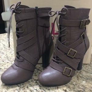 Dolce by Mojo Moxt boots